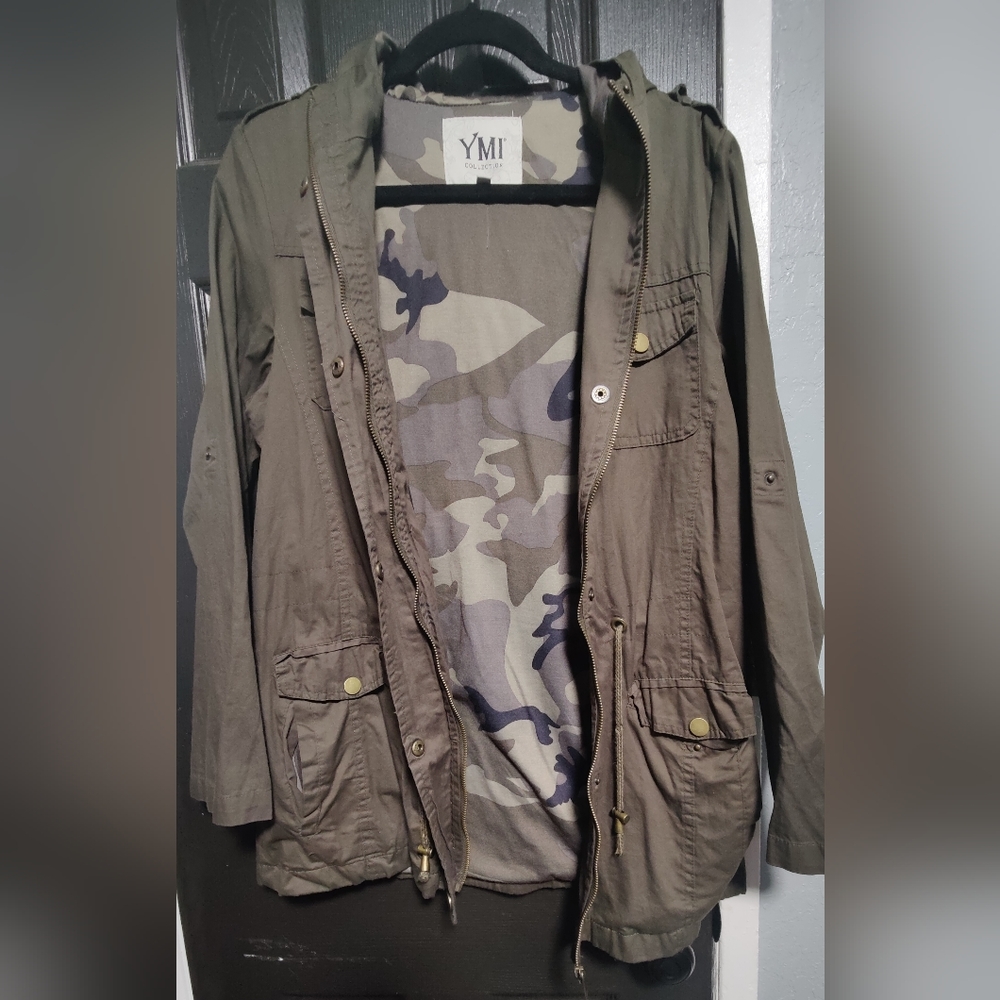 Jacket - Picture 2 of 4